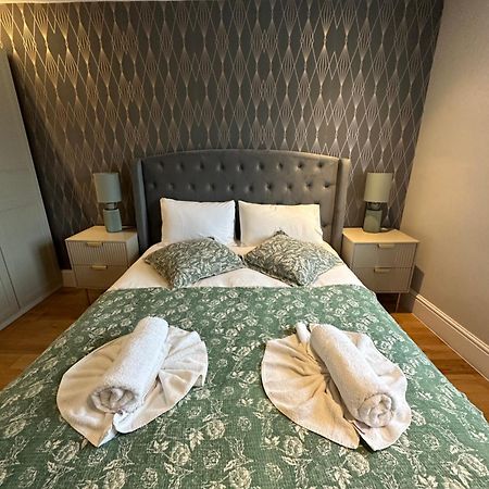 Stylish Flat Minutes From Covent Garden - West End לונדון מראה חיצוני תמונה