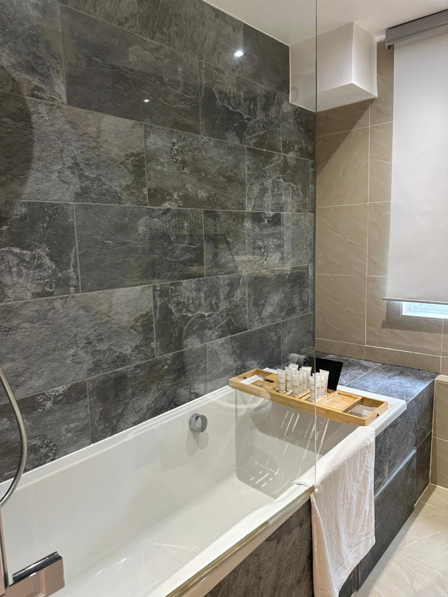 Stylish Flat Minutes From Covent Garden - West End לונדון מראה חיצוני תמונה