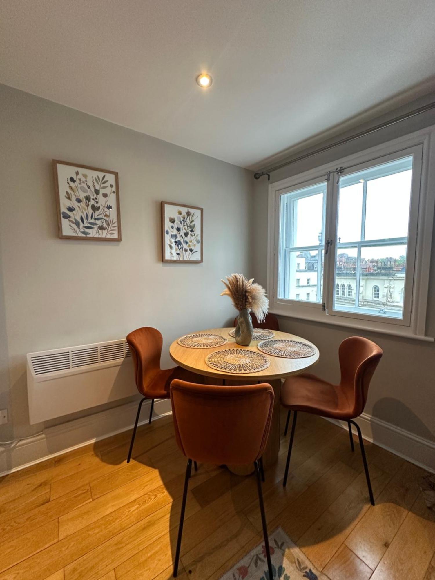Prime Central London Apartment - Covent Garden - Oxford Street מראה חיצוני תמונה